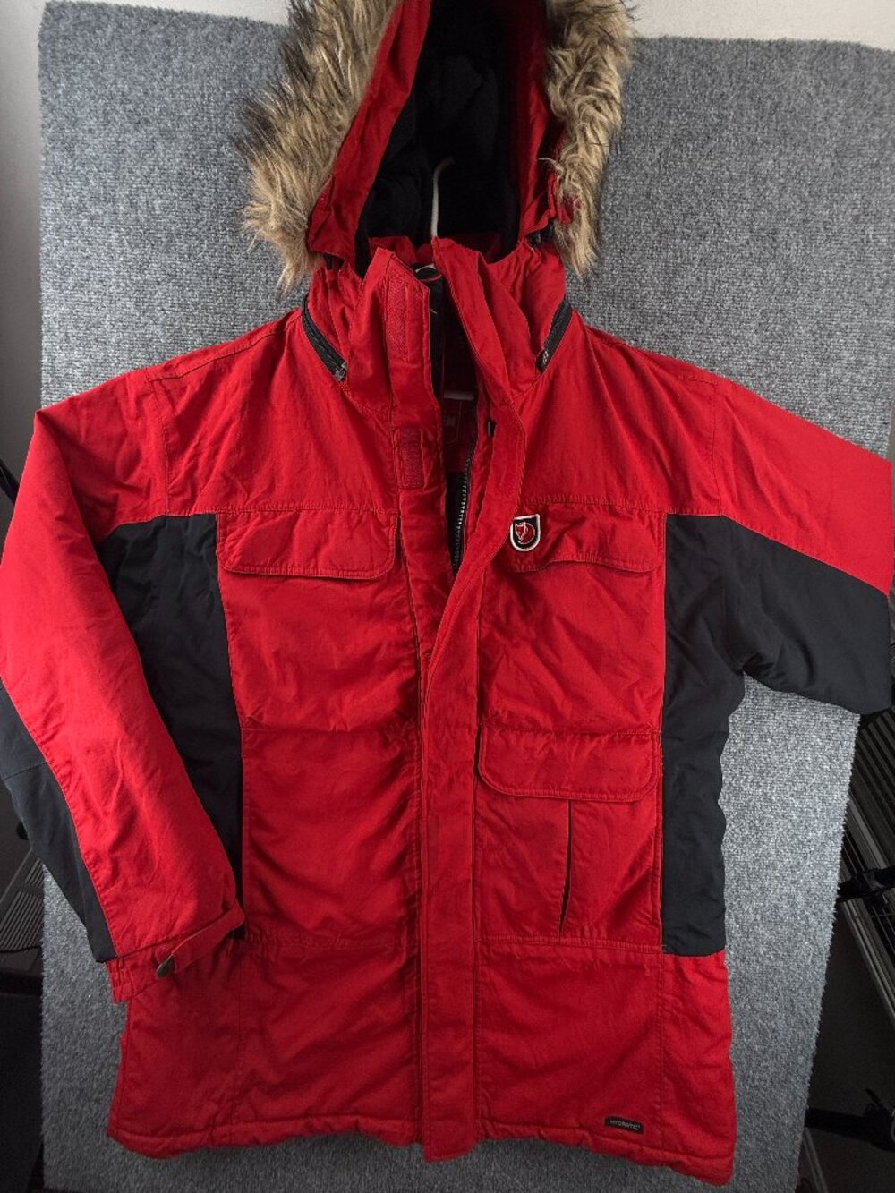 Fjallraven Kodiak Parka 83238 Winter Womens Jacket Parka Logo Red XL Hiking
